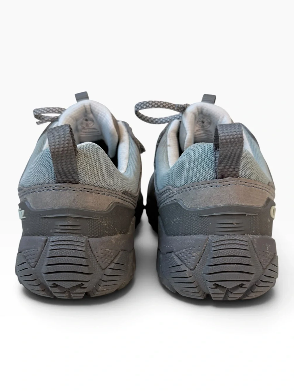 Oboz Women's Sawtooth Low Waterproof Hiking Shoes Grey Size 7